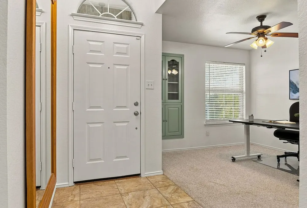 817 Redding Drive Saginaw, TX 76131