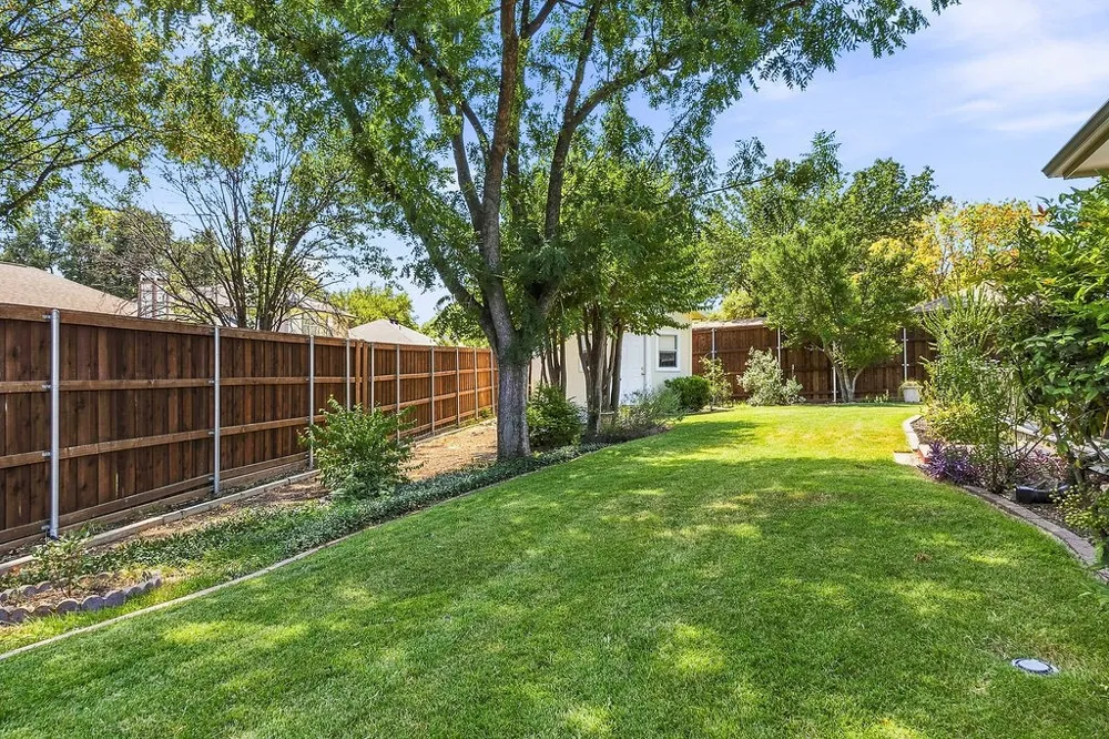 817 Redding Drive Saginaw, TX 76131