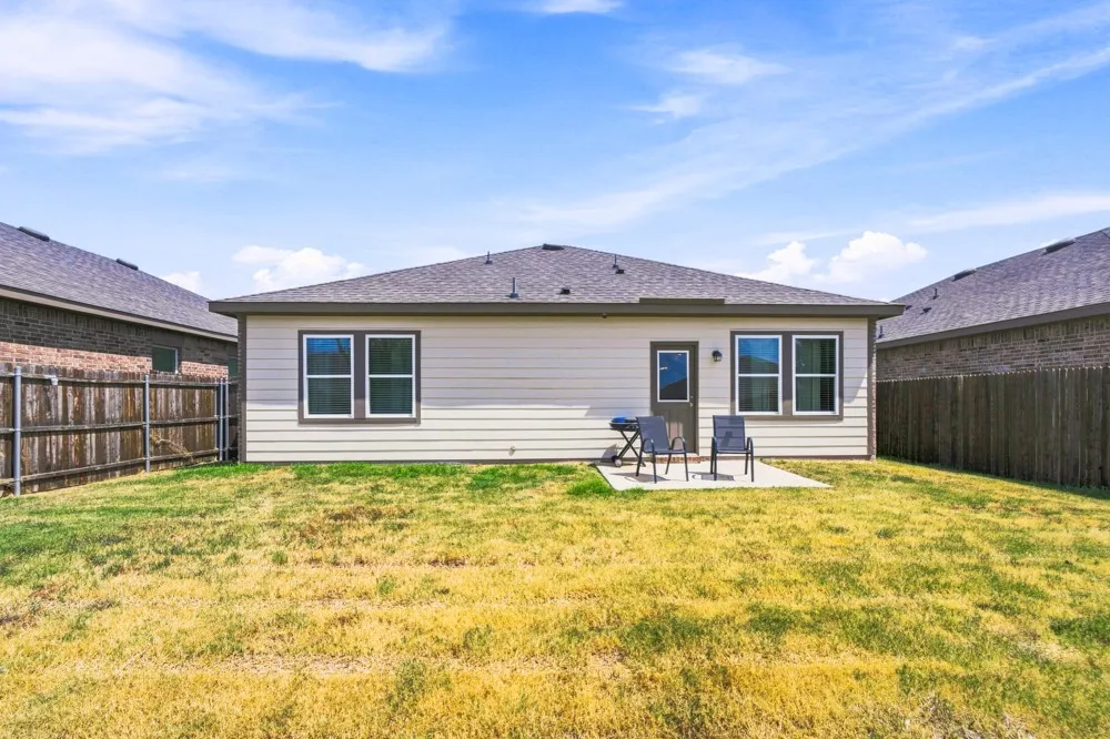 8405 Hawkview Drive Fort Worth, TX 76179