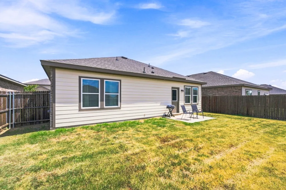 8405 Hawkview Drive Fort Worth, TX 76179