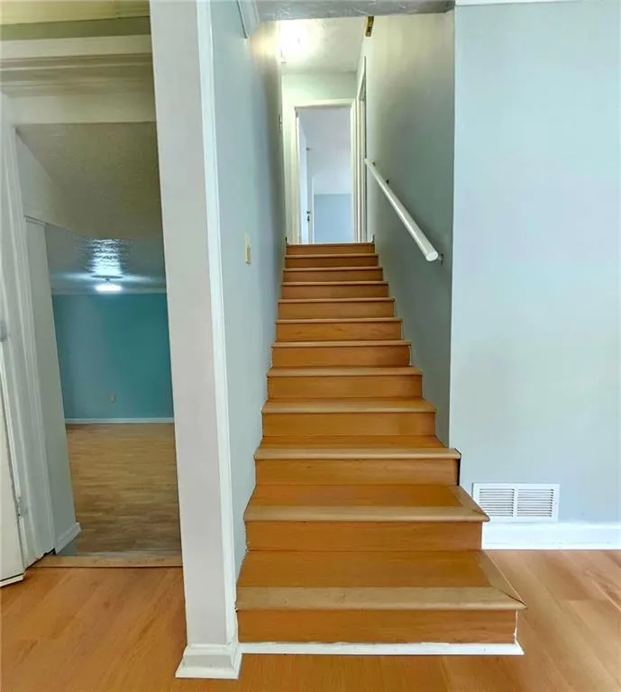 2514 Rhoanoke Drive Duluth, GA 30096
