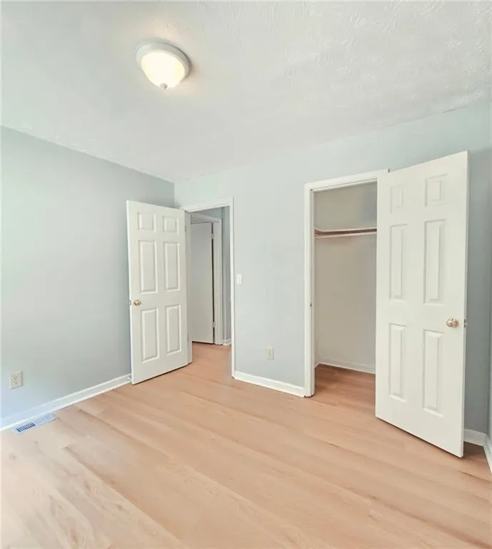 2514 Rhoanoke Drive Duluth, GA 30096