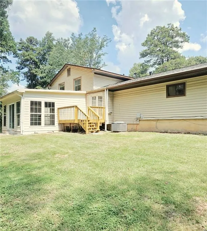 2514 Rhoanoke Drive Duluth, GA 30096