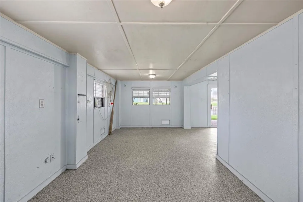 997 Redfish Street Bayou Vista, TX 77563