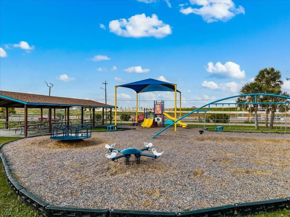 997 Redfish Street Bayou Vista, TX 77563