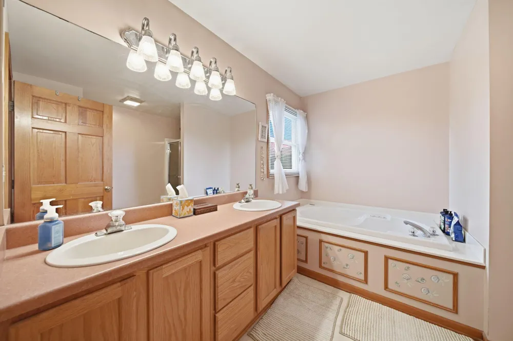 7455 Norfolk Drive Onsted, MI 49265