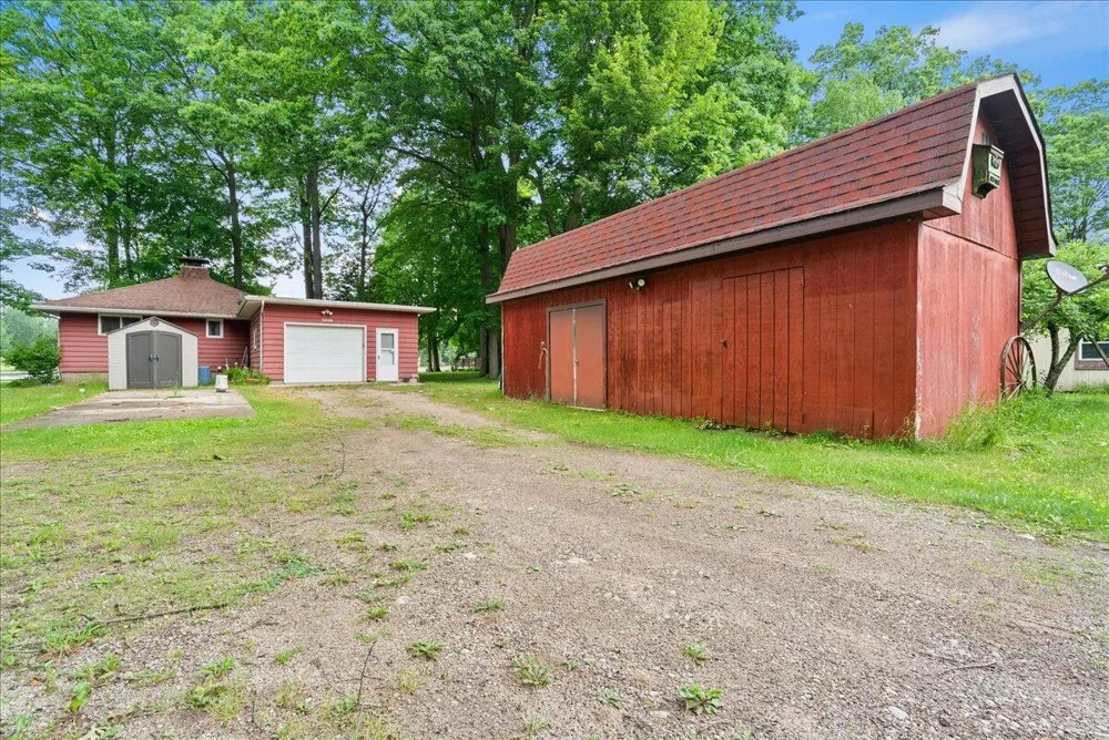 10151 Birch Drive Riverdale, MI 48877