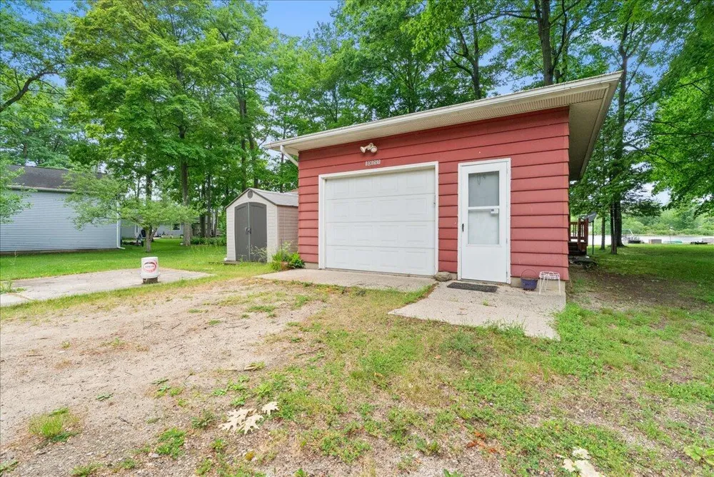 10151 Birch Drive Riverdale, MI 48877