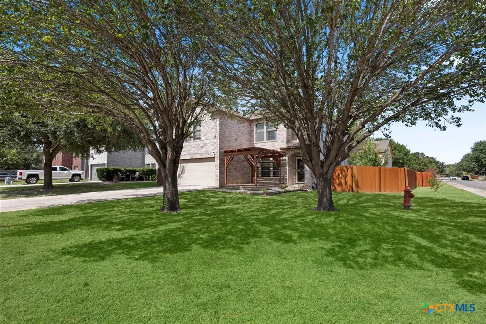 551 Thicket Lane Kyle, TX 78640