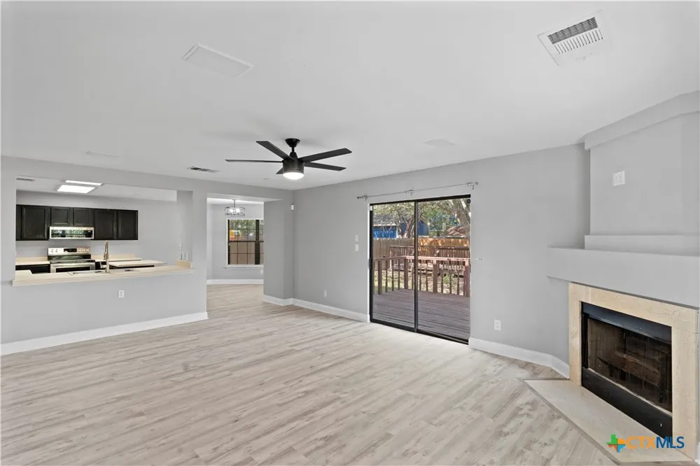 551 Thicket Lane Kyle, TX 78640