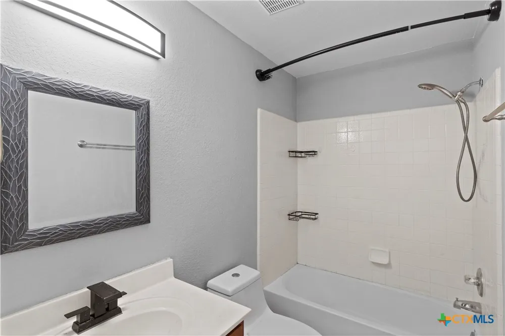 551 Thicket Lane Kyle, TX 78640