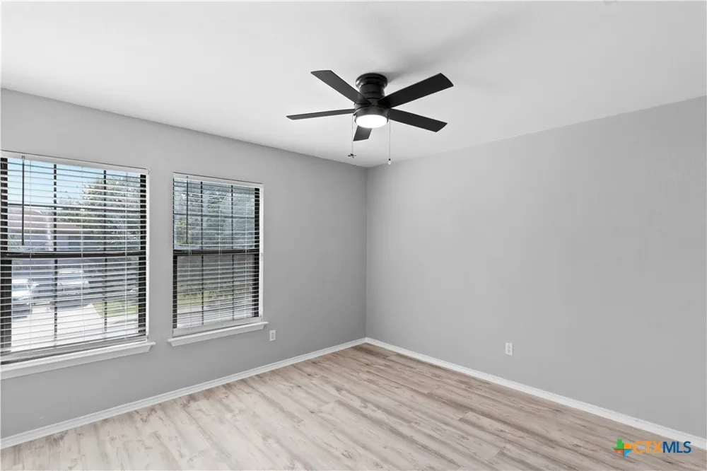 551 Thicket Lane Kyle, TX 78640