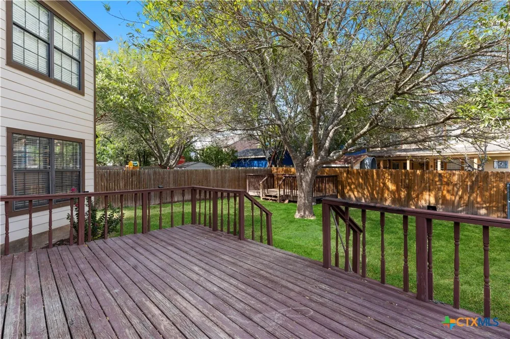 551 Thicket Lane Kyle, TX 78640
