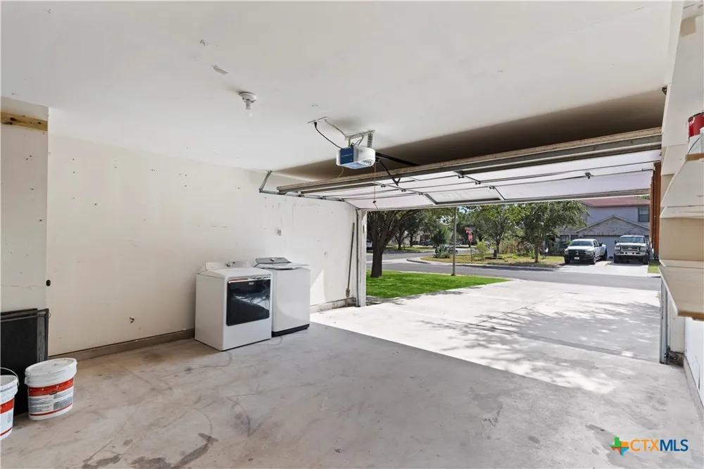 551 Thicket Lane Kyle, TX 78640