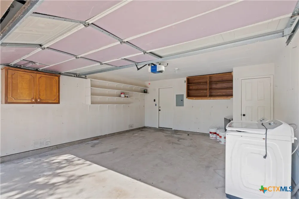 551 Thicket Lane Kyle, TX 78640