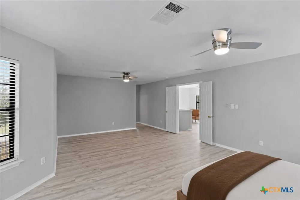 551 Thicket Lane Kyle, TX 78640