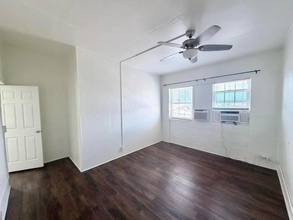 406 NORTHWOOD ROAD #4 West Palm Beach, FL 33407
