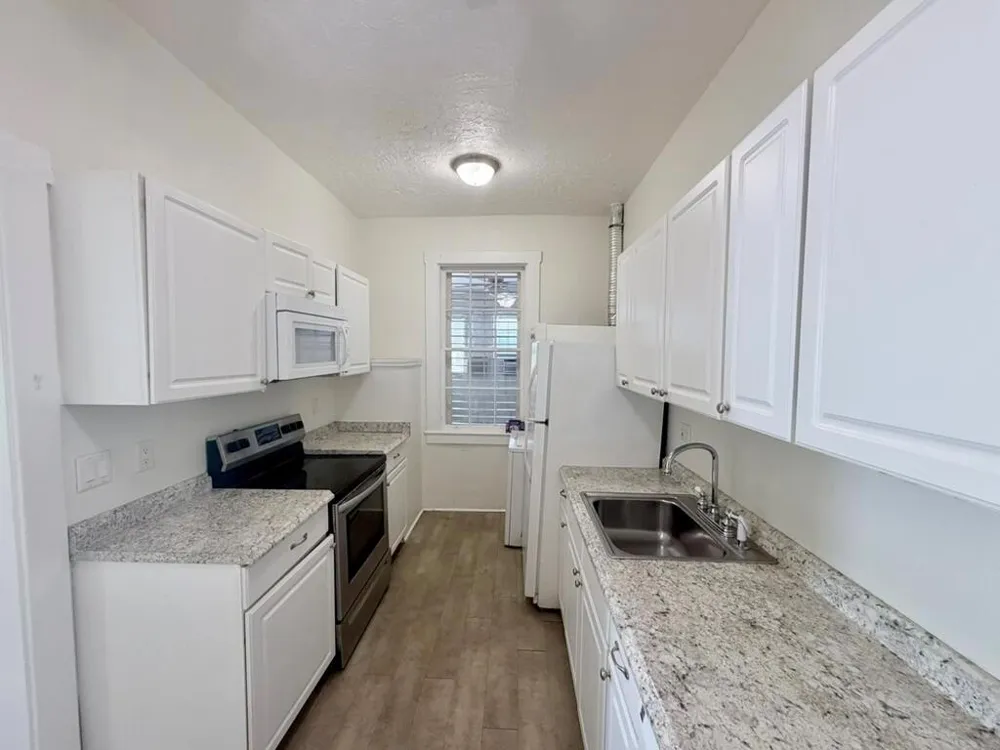 406 NORTHWOOD ROAD #4 West Palm Beach, FL 33407