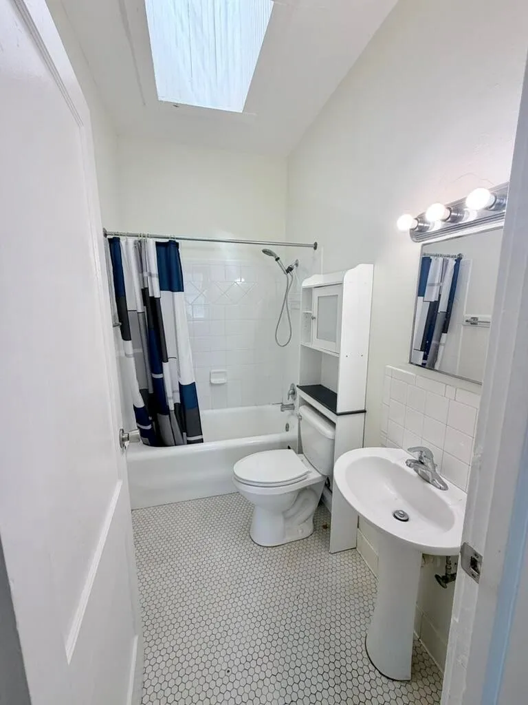 406 NORTHWOOD ROAD #4 West Palm Beach, FL 33407