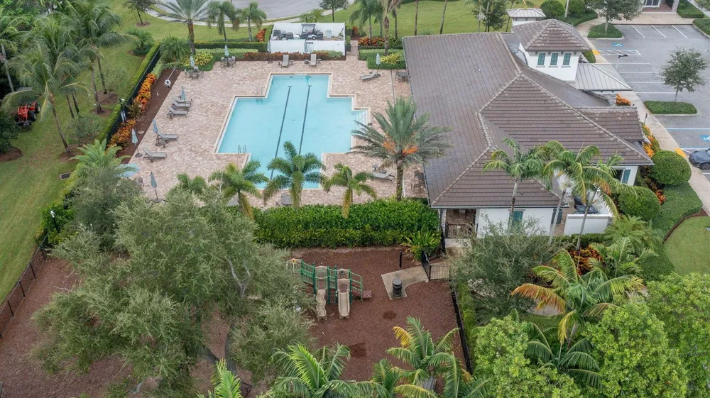 4802 Blistering Way Lake Worth, FL 33467