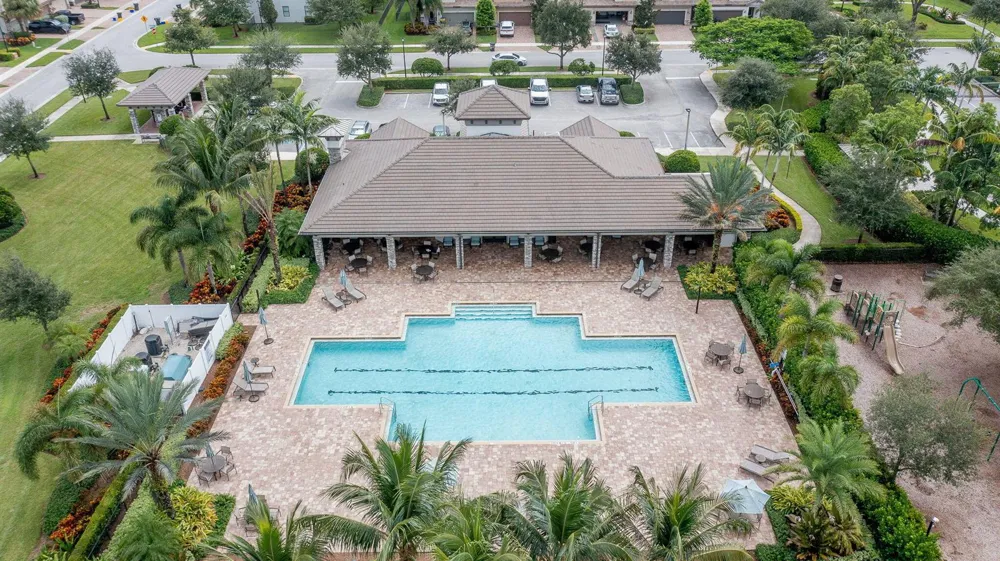 4802 Blistering Way Lake Worth, FL 33467