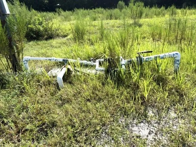 3003 Hicks Rd Lorida, FL 33857