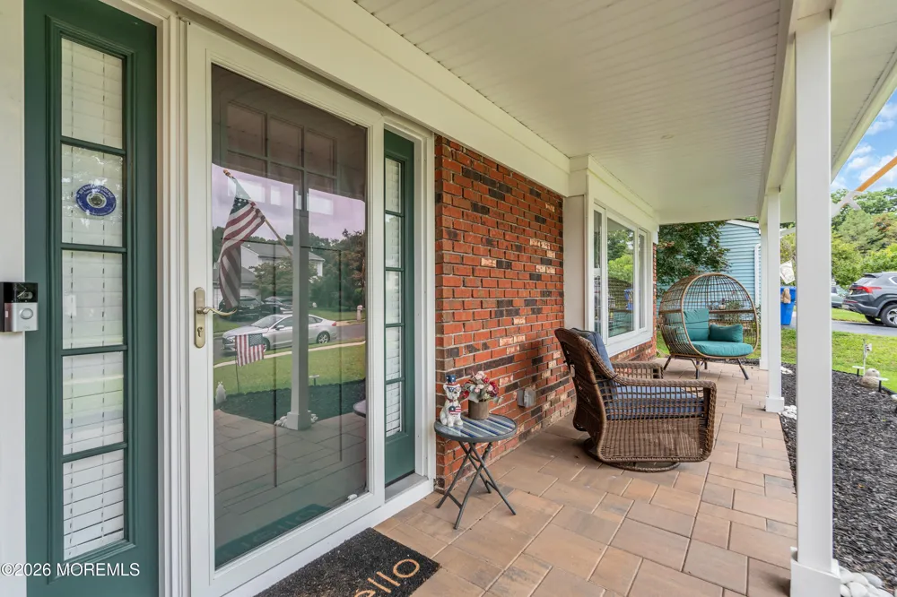 7 Moss Haven Way Howell, NJ 07731