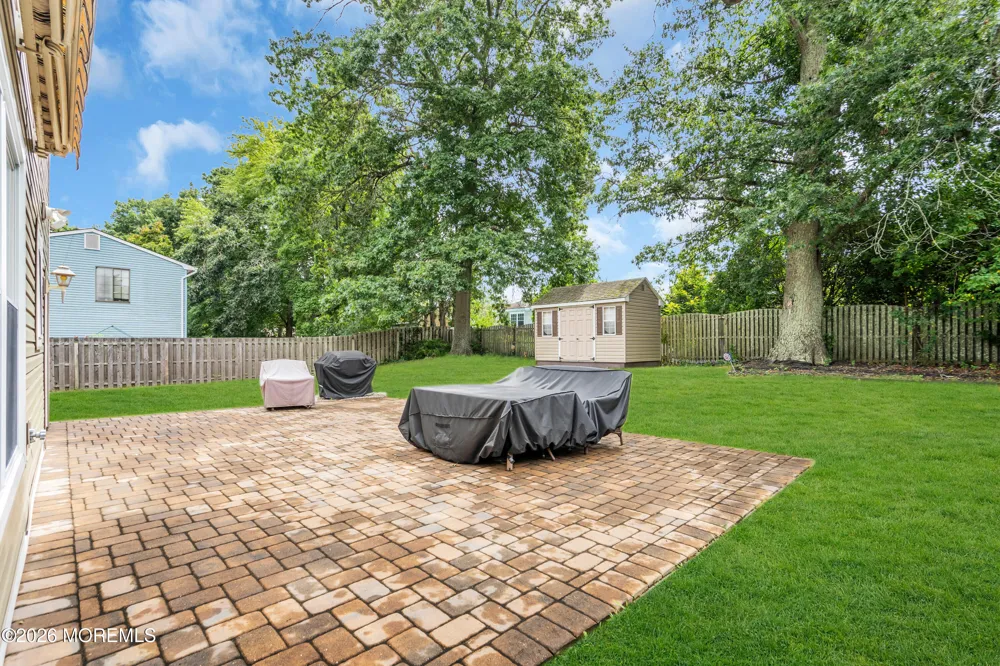 7 Moss Haven Way Howell, NJ 07731