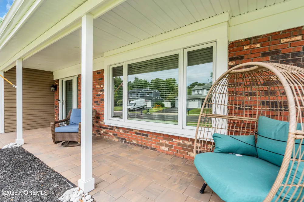 7 Moss Haven Way Howell, NJ 07731