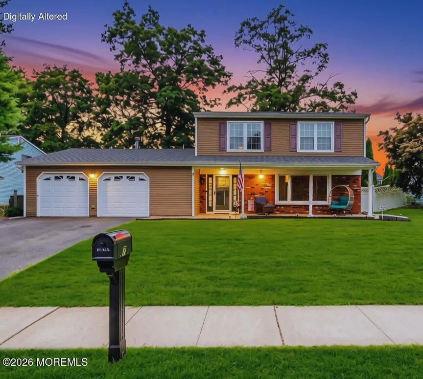 7 Moss Haven Way Howell, NJ 07731