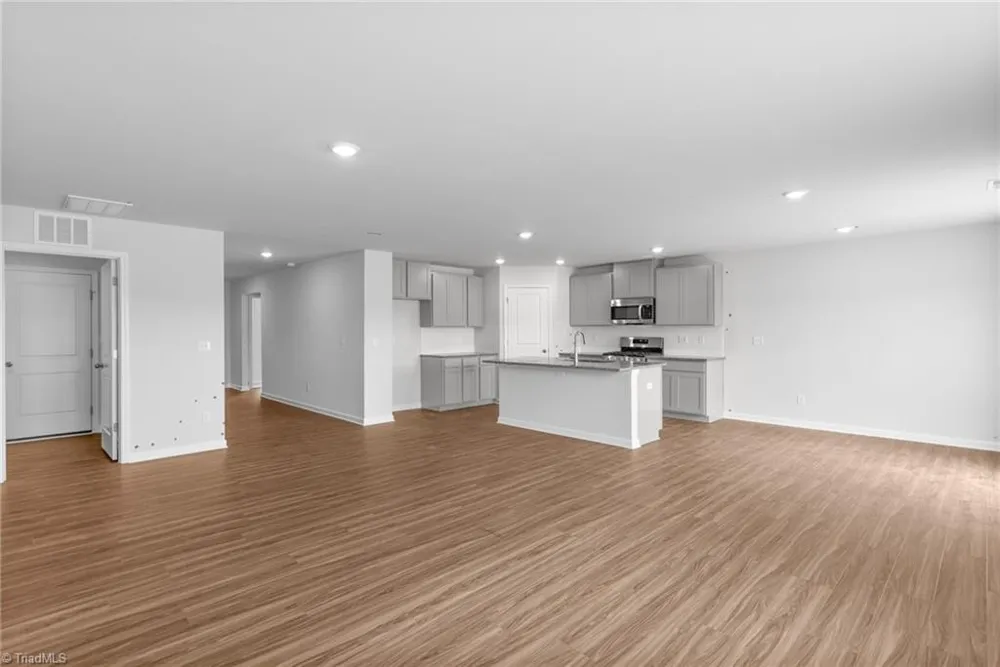 Blue Quail Drive Kernersville, NC 27284