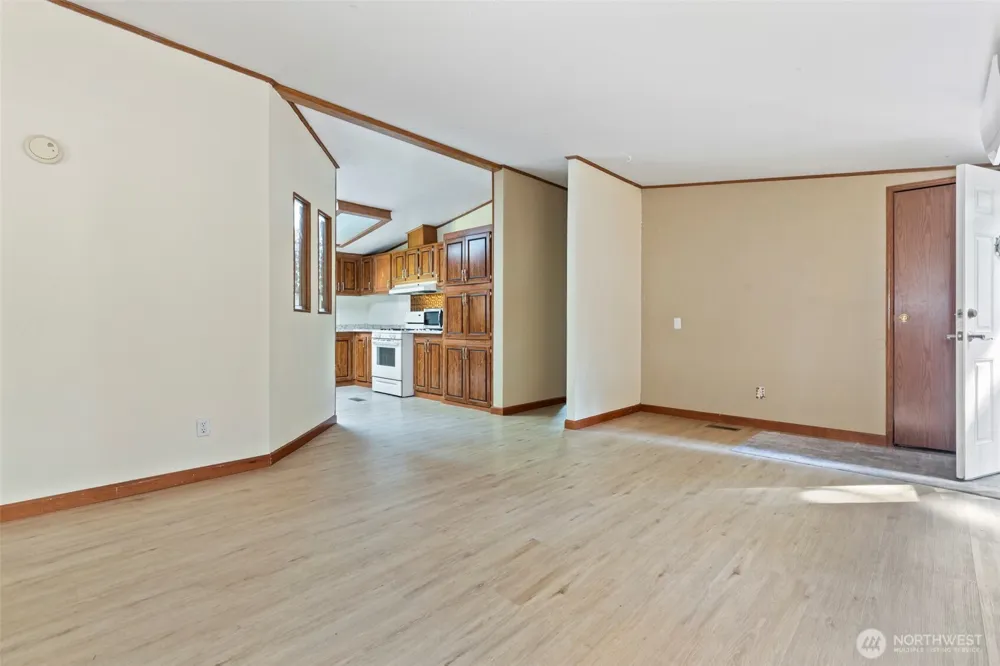 19116 21st Street SW Lakebay, WA 98349