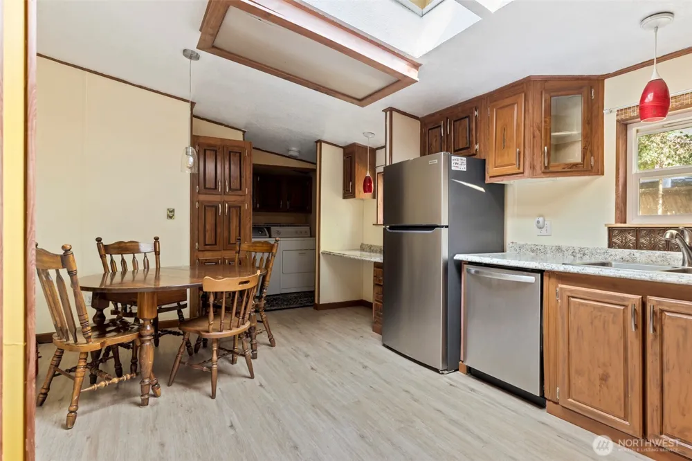 19116 21st Street SW Lakebay, WA 98349
