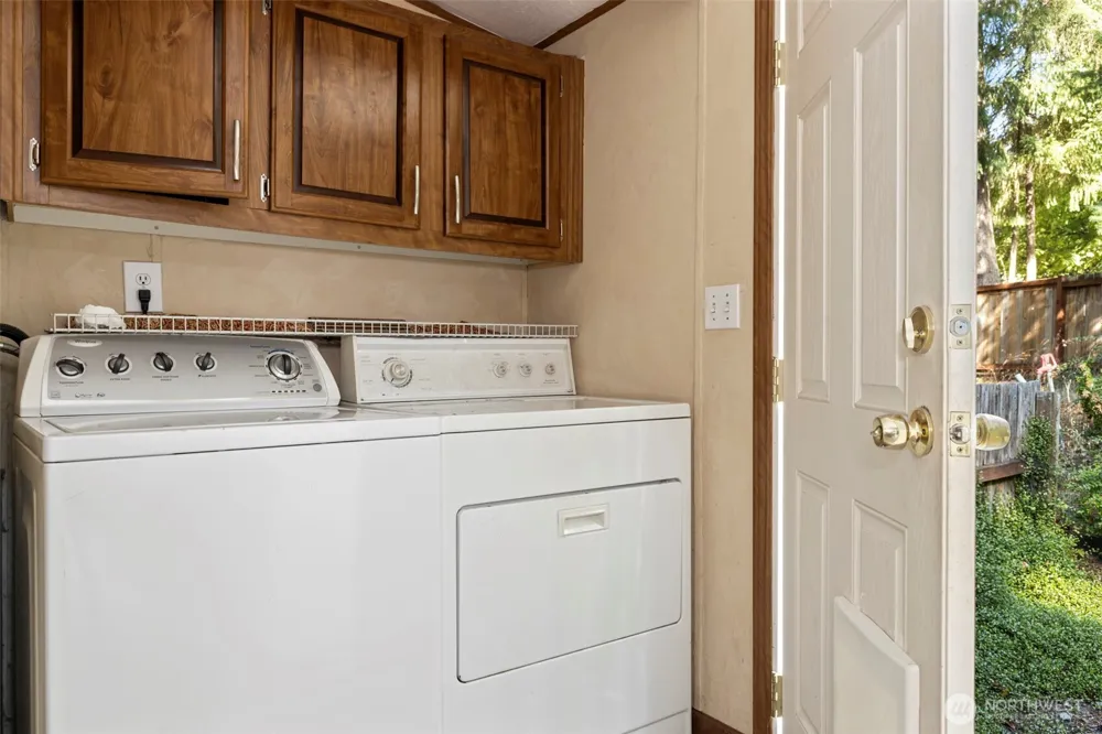19116 21st Street SW Lakebay, WA 98349