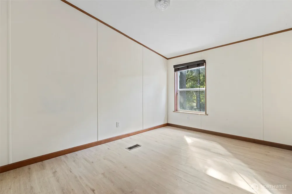 19116 21st Street SW Lakebay, WA 98349