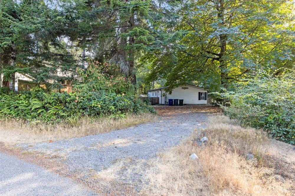 19116 21st Street SW Lakebay, WA 98349