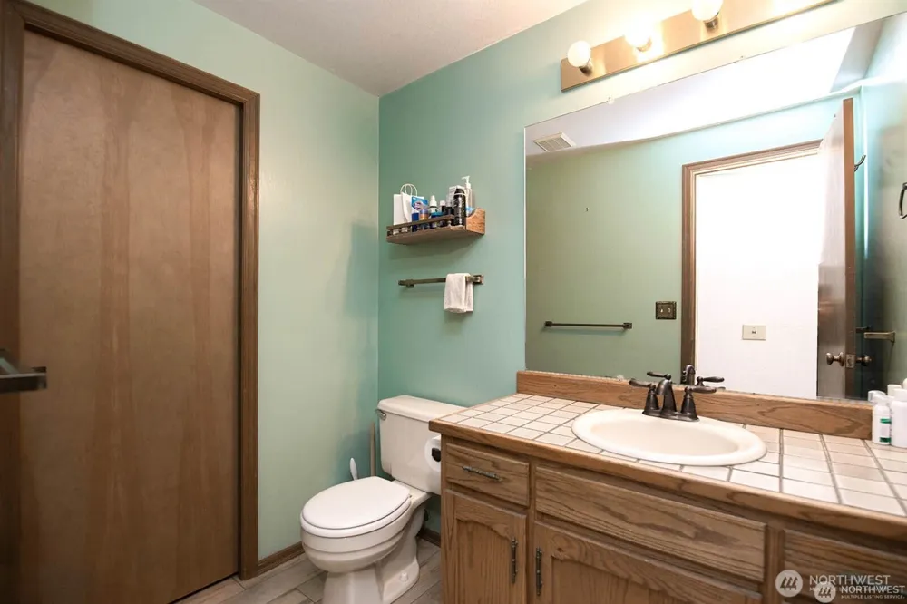 1805 Village Green Drive #20 Mill Creek, WA 98012