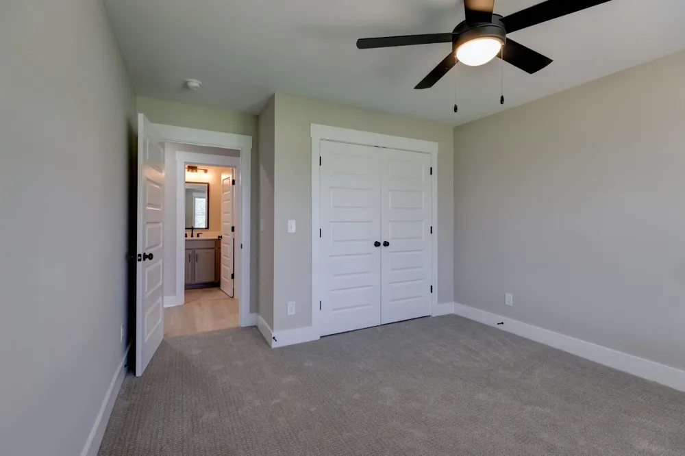 166 Sango Dr Clarksville, TN 37043