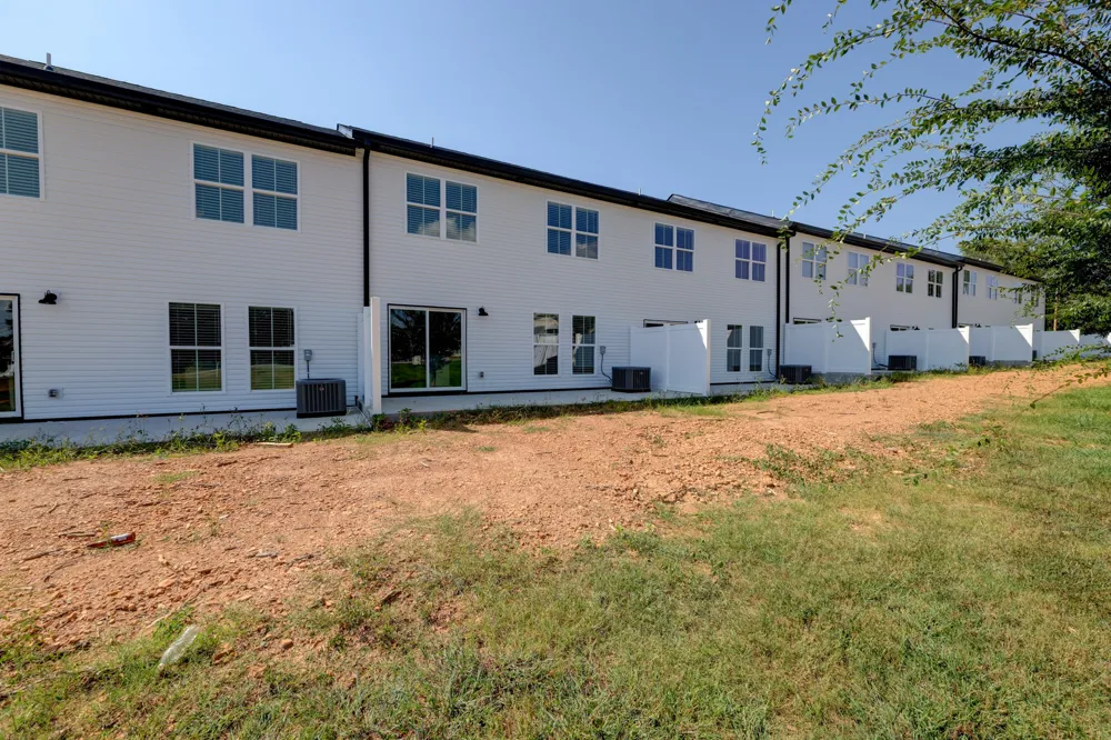 166 Sango Dr Clarksville, TN 37043