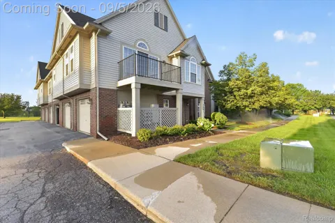 3085 Primrose Lane
