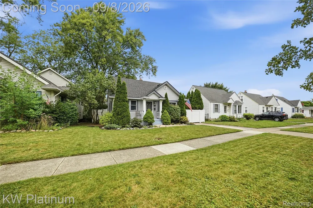 116 S Custer Avenue Clawson City, MI 48017