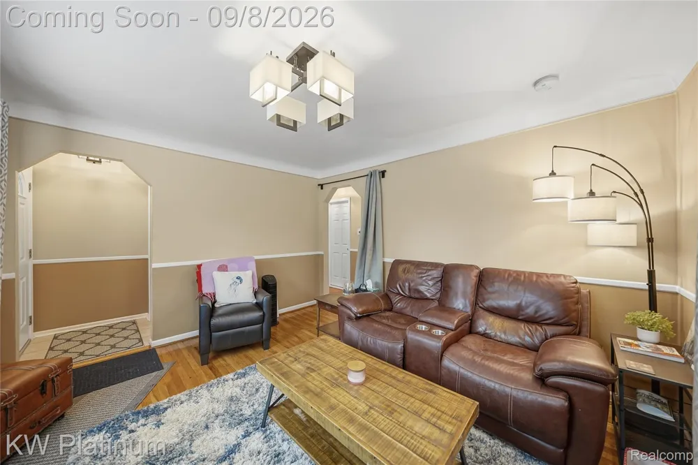 116 S Custer Avenue Clawson City, MI 48017