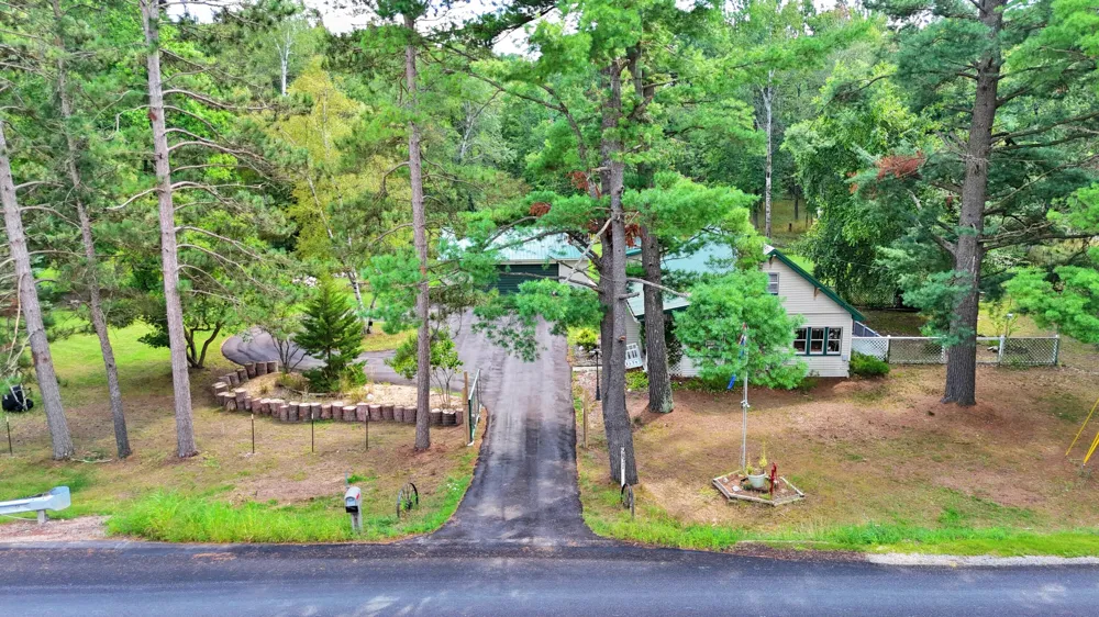 9871 7 Mile Road Morton Township, MI 49346