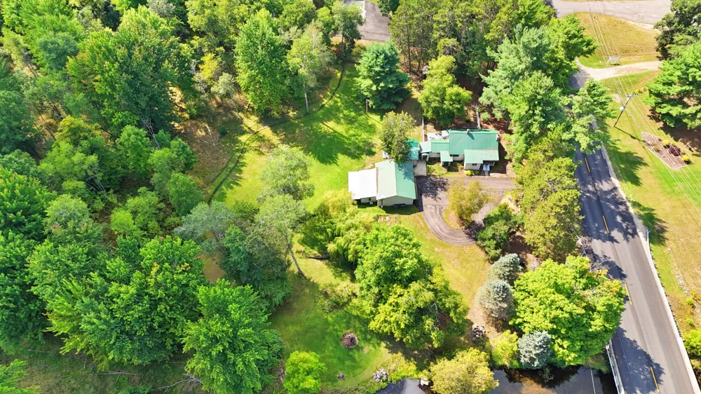 9871 7 Mile Road Morton Township, MI 49346