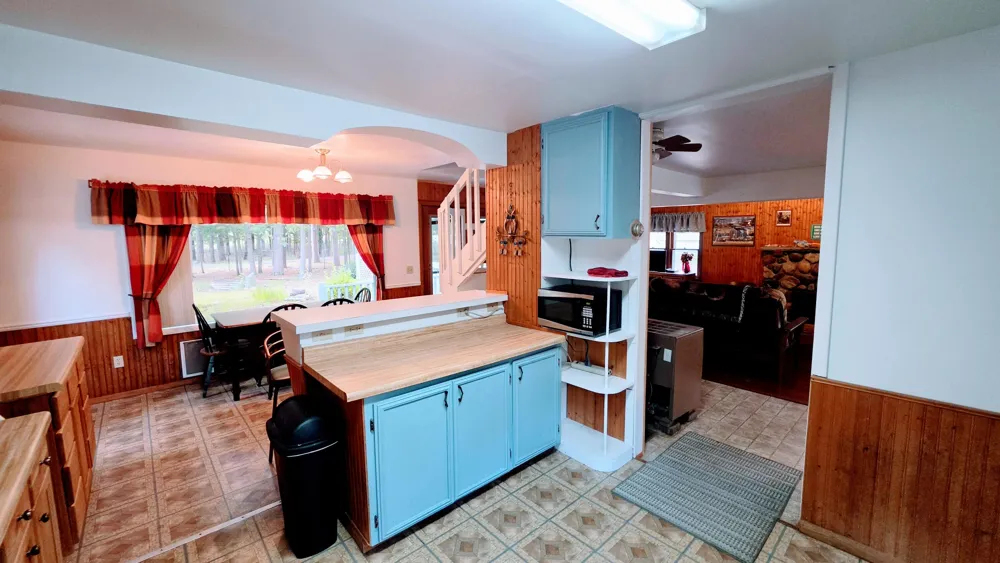 9871 7 Mile Road Morton Township, MI 49346