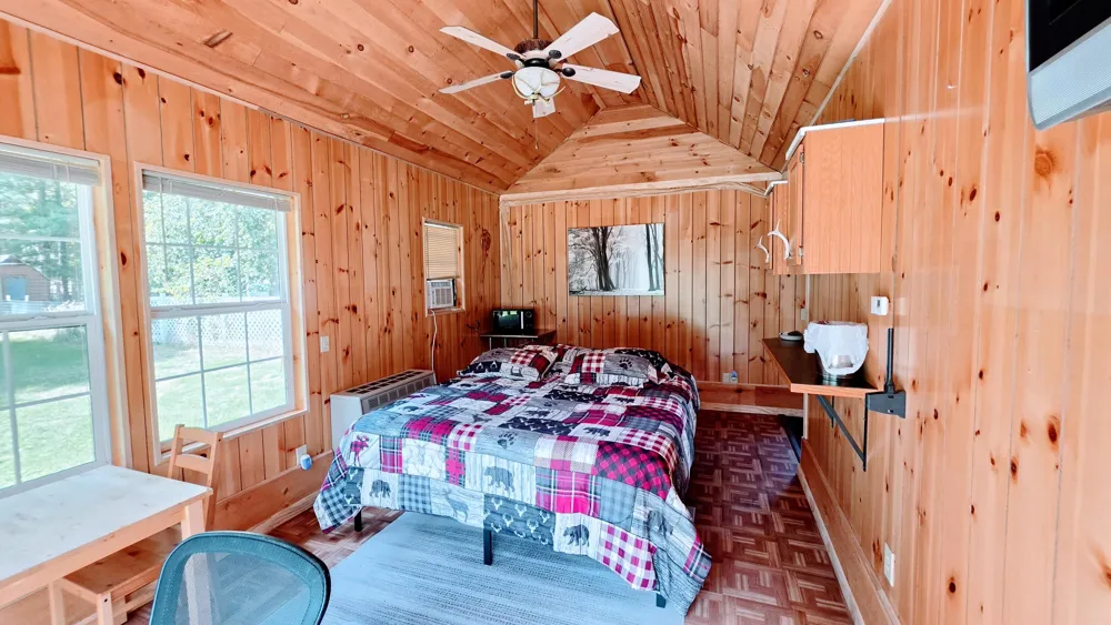 9871 7 Mile Road Morton Township, MI 49346