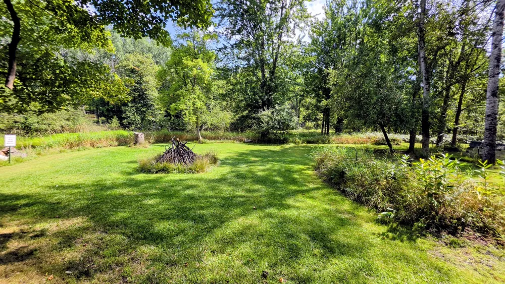 9871 7 Mile Road Morton Township, MI 49346