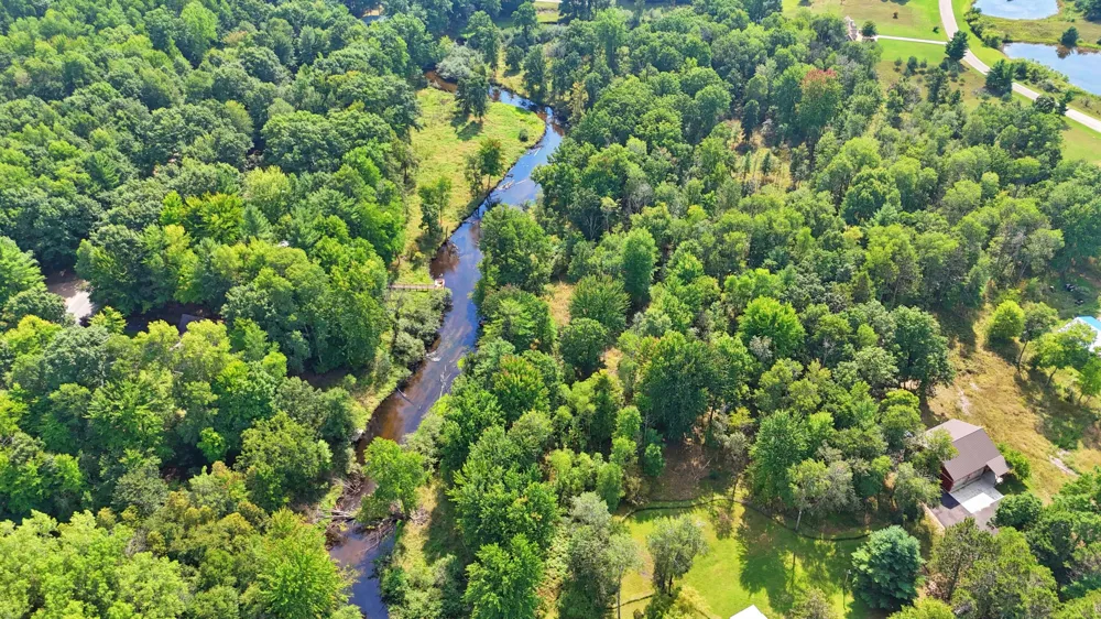 9871 7 Mile Road Morton Township, MI 49346