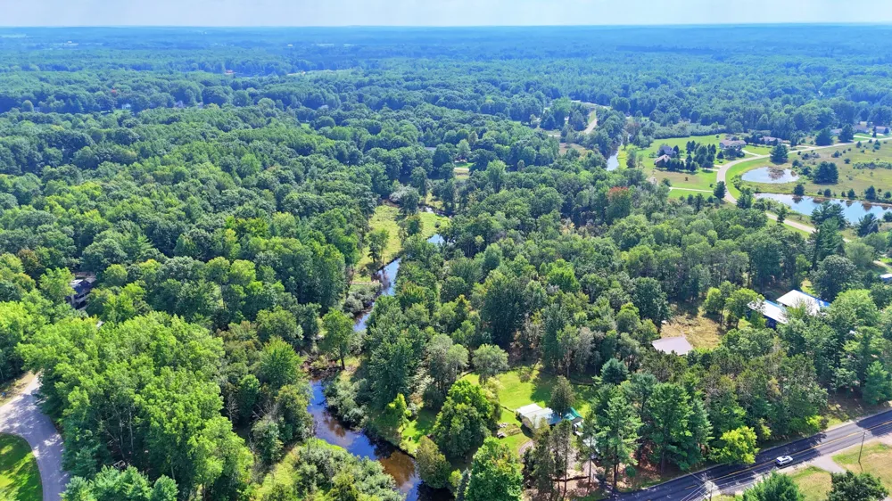 9871 7 Mile Road Morton Township, MI 49346