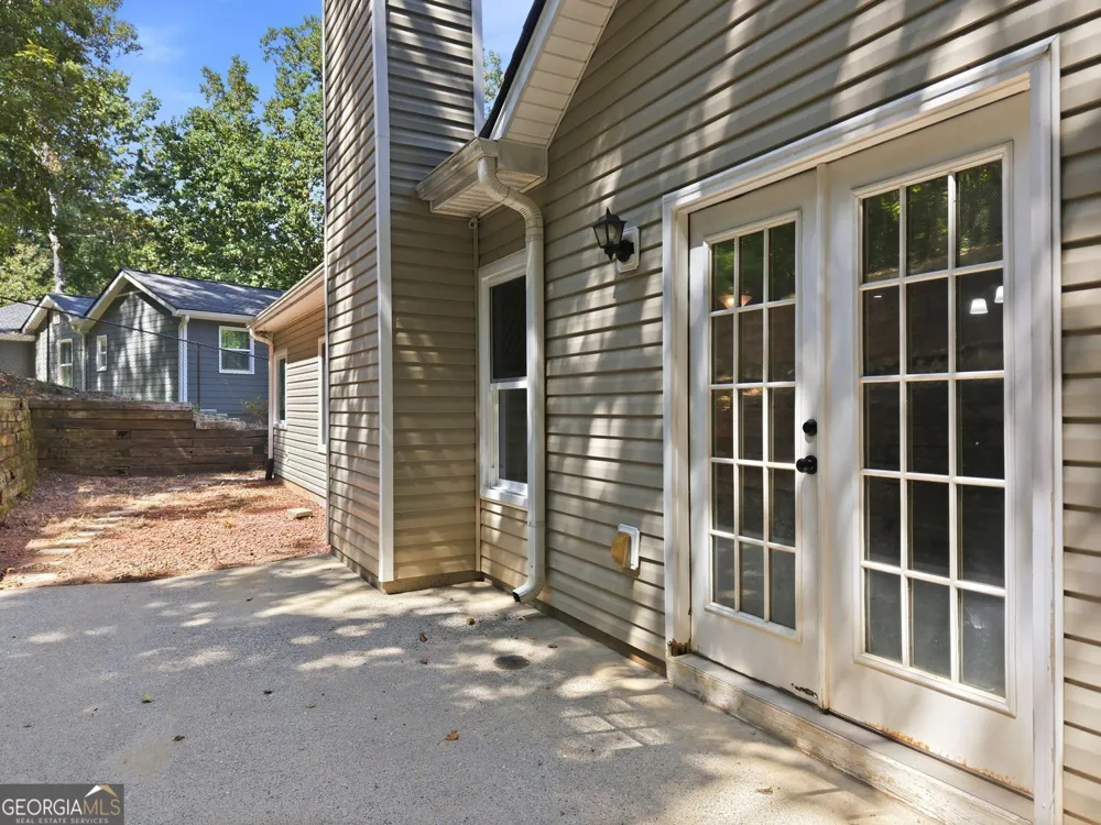 5823 N Cove RD Gainesville, GA 30504